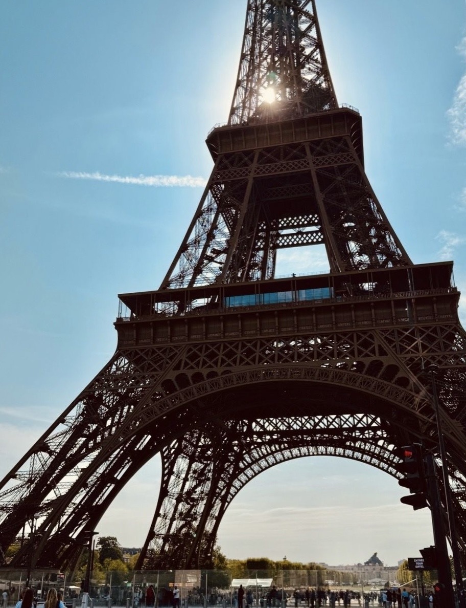 EIFFEL TOWER